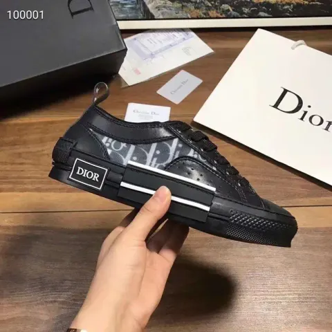 Dior Low B23 option 10