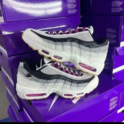 Air Max 95 option SB joint white purple