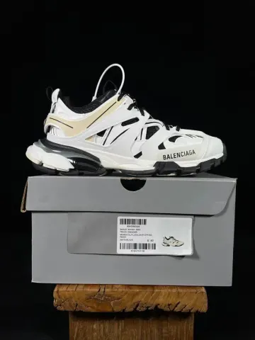 Balenciaga Track Sneakers option three generations of white and black 16603