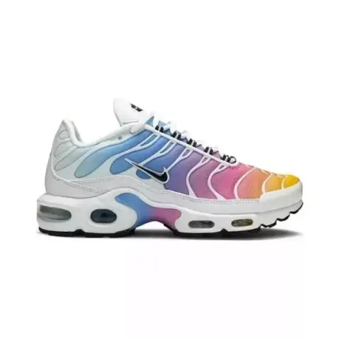 Nike TN All Black Shoes option SummerGradient