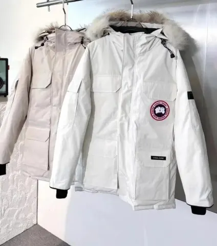Canada Goose Wyndham Jacket option white