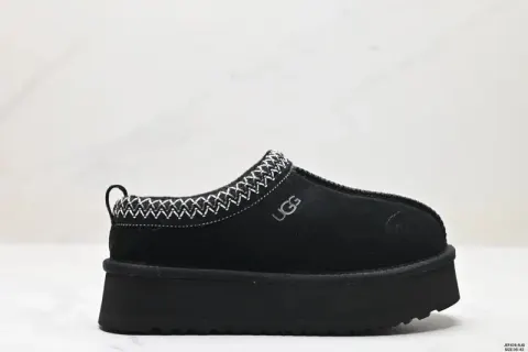 UGG Shoes option 32