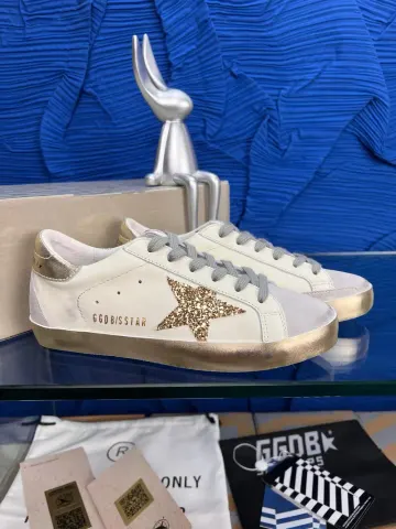 Golden Goose Trainers option 12