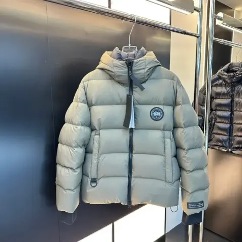 Canada Goose Jacket option green