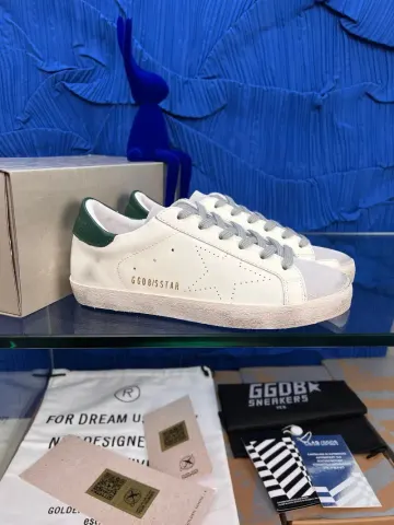 Golden Goose Trainers option 9
