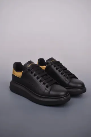 Alexander McQueen Trainers option Black Gold Tail