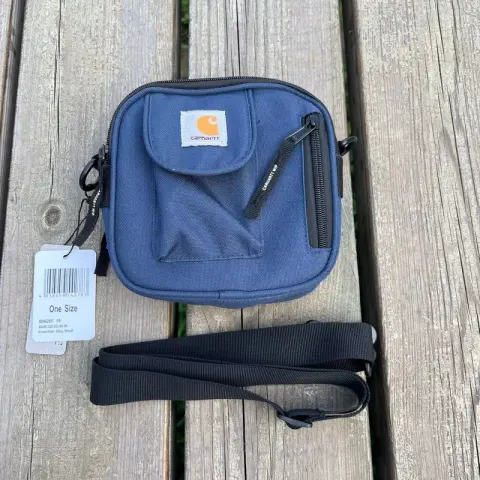 Carhartt Square Shoulder Bag option Pull bone square bag navy blue