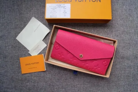 LV Wallet option 61182-3