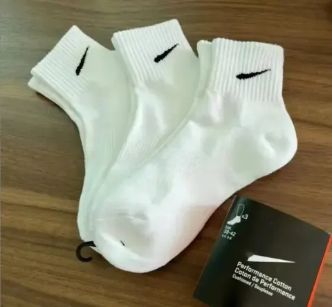 Nike Basic Socks option Medium cylinder white