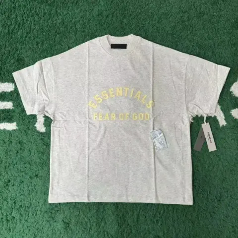 Essentials T-Shirt Short Sleeve option light wheat ash