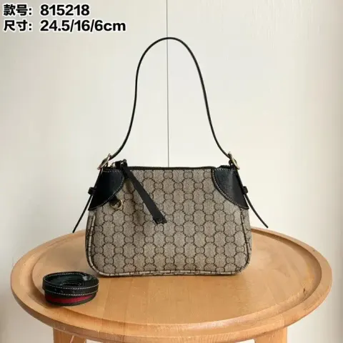 Gucci GG Emblem Bag option Black trumpet 24.5*16*6CM