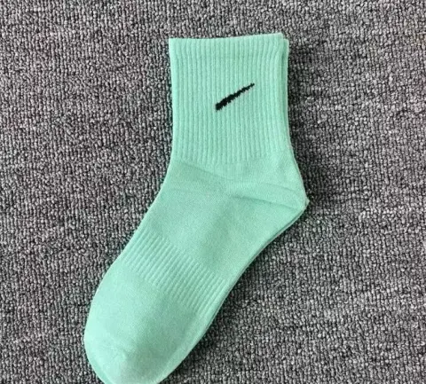 Nike Socks option middle tube light green