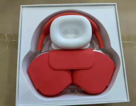 Apple AirPods Max option Light orange