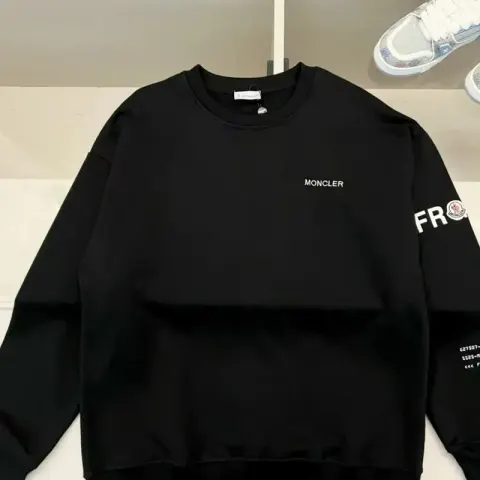 Moncler Hoodie option black
