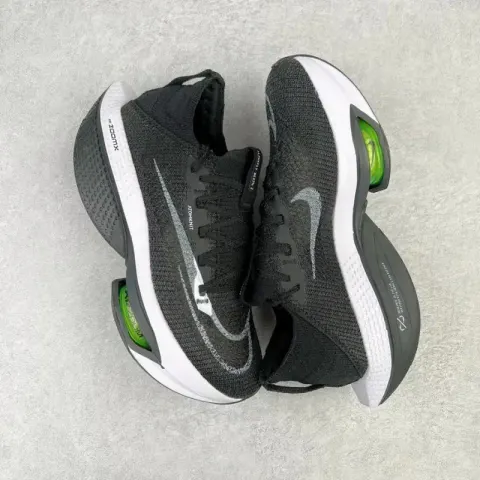 Nike Air ZoomX AlphaFly NEXT% 2 option black and white