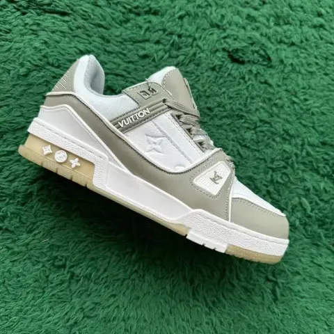 LV Trainers White Signature (Budget) option WHITE GREY