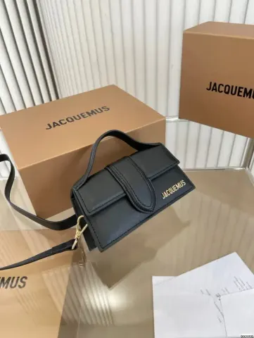 Jacquemus Handbag option Black portable messenger bag small 18cm
