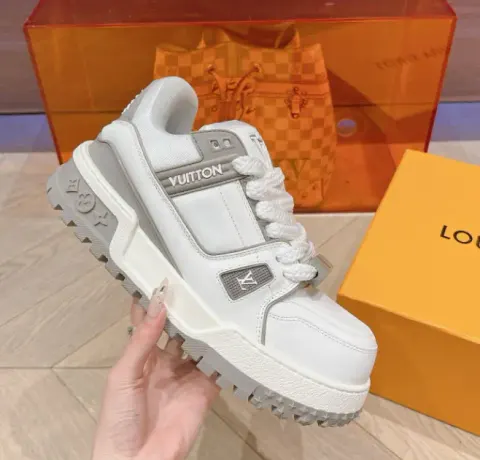 LV Trainer x Swarovski Shoes option 09