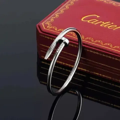 Cartier Bracelet option Nail Diamond Free Bracelet - Silver Wome