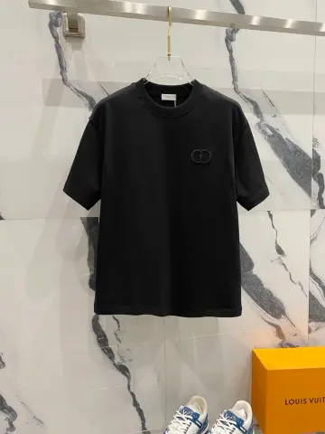 DIOR Tee option 52
