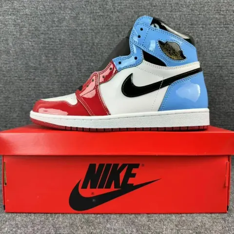 Jordan 1 Homage To Home option Alarm lamp