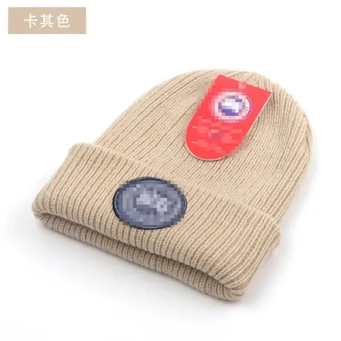 Canada Goose Beanie option Black Label-Khaki