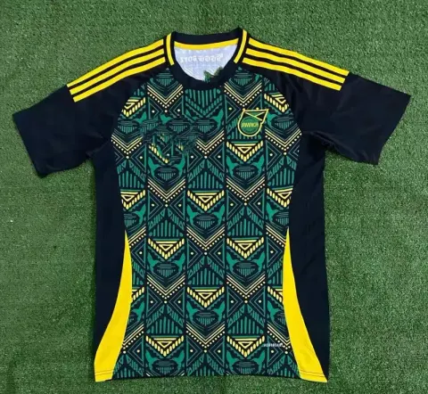 JERSEYS option Teeth plus black training suit