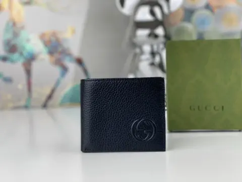 Gucci Wallet option 13