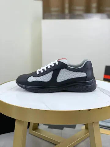 Prada American Cup's option 18