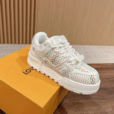 LV Trainers Maxi option Rainbow