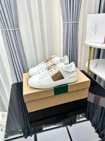 Valentino Garavani Trainers option Gold 6