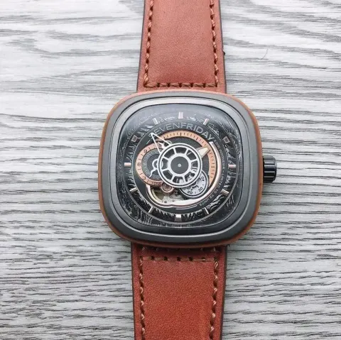 SevenFriday Watch option P2B-05