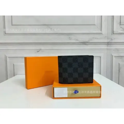 LV Wallet Flowers option Hagrid