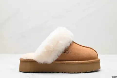 UGG Shoes option 17