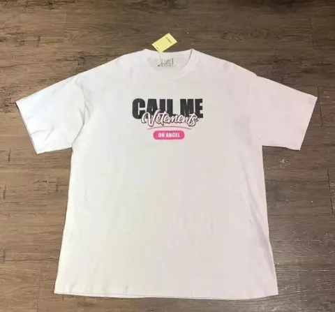 Vetements Tees option 13