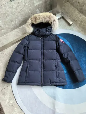 Canada Goose Wyndham Jacket option Saffron Red Label