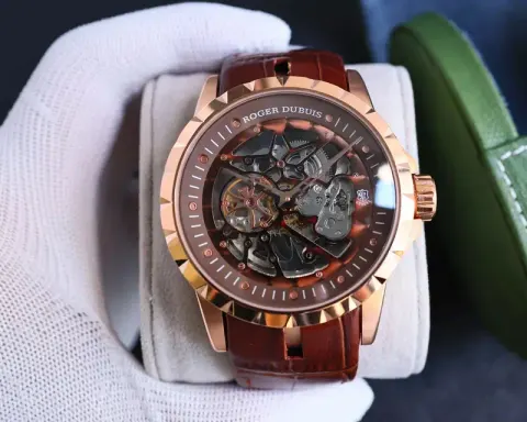 Roger Dubuis Skeleton Watch option Rose Gold Shell-Kapan Kapi
