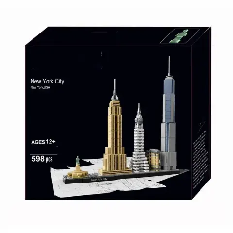 LEGO Pyramid option The New York skyline