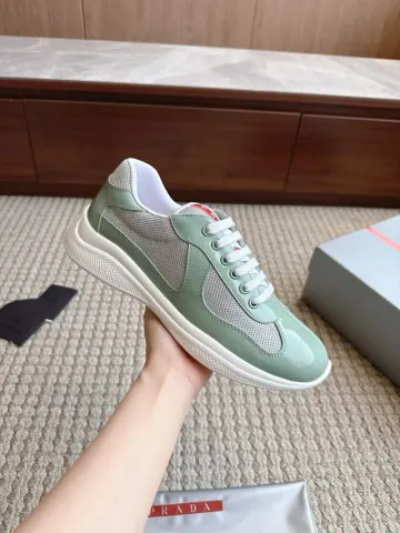 Prada American Cups option Style 32