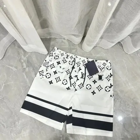 Burberry Shorts option V2306 white