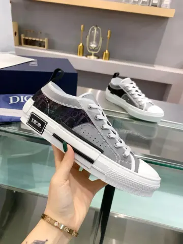 Dior Low B23 option 13