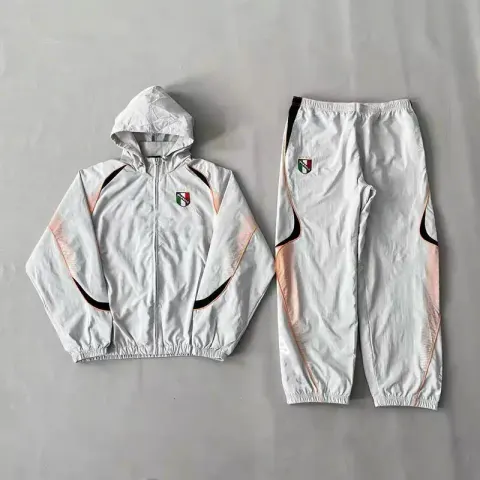 Supreme x Umbro Windbreaker Set option Grey/Top Pants