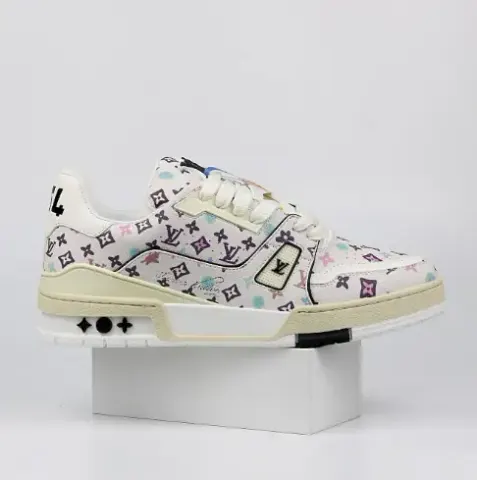 LV Trainers Black-White option 08