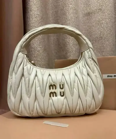 Miu Miu Bag option Rice white [original logo with gift box]]