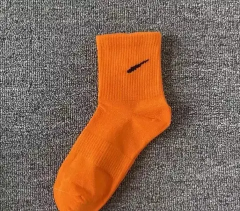 Nike Socks option mid-barrel orange