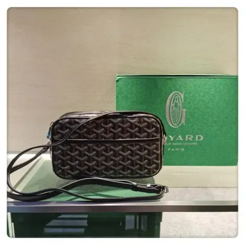 Goyard Bag option black