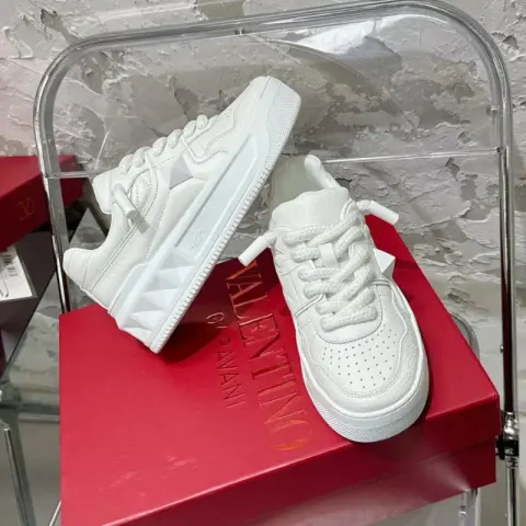Valentino Trainers With Strap option white