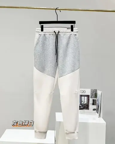 Nike Tech Fleece Black Pants option gray spelled white