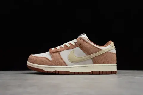 White Lobsters Shoes option White brown