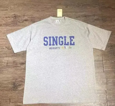 Vetements Tees option 34